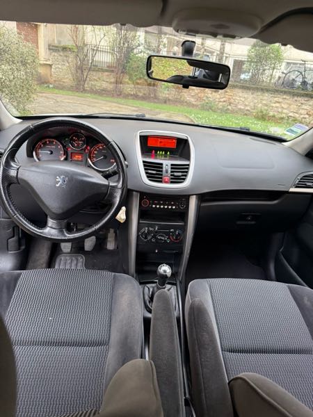 Peugeot 207 (2) 1.6 VTI 120 PREMIUM 3P