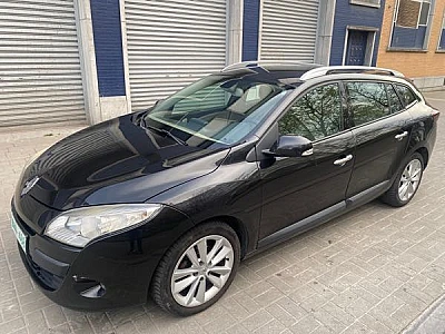 Renault Megane 1.5 dCi* EURO 5 * GPS/CUIR/JANTES/CLIM *