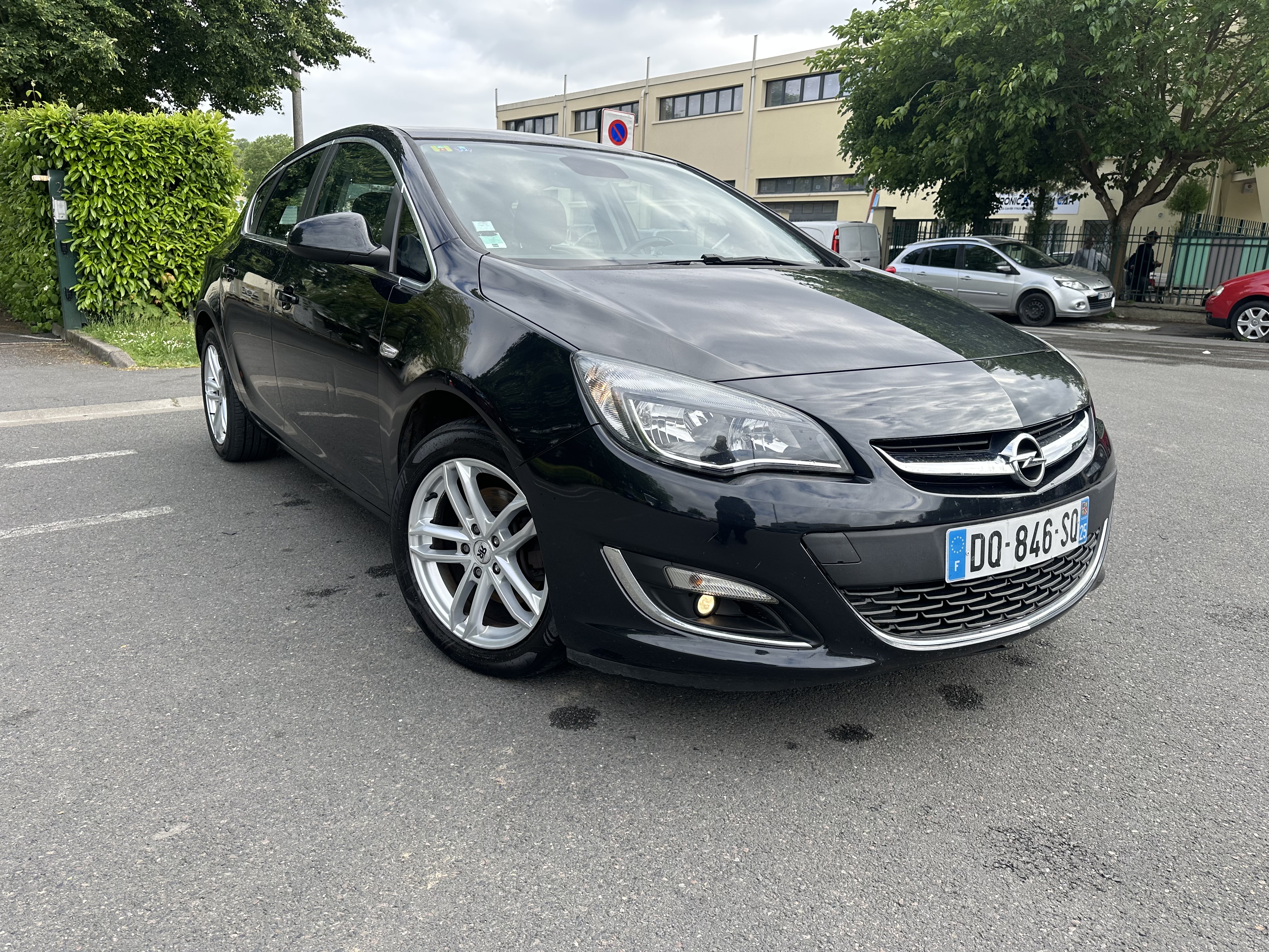 Opel Astra V 1.6 DIESEL 136 BLACK EDITION