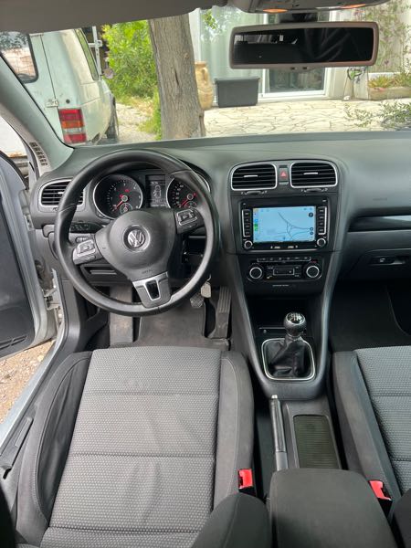 Volkswagen Golf VII 1.6 TDI 110 BLUEMOTION TECHNOLOGY CARAT 5P