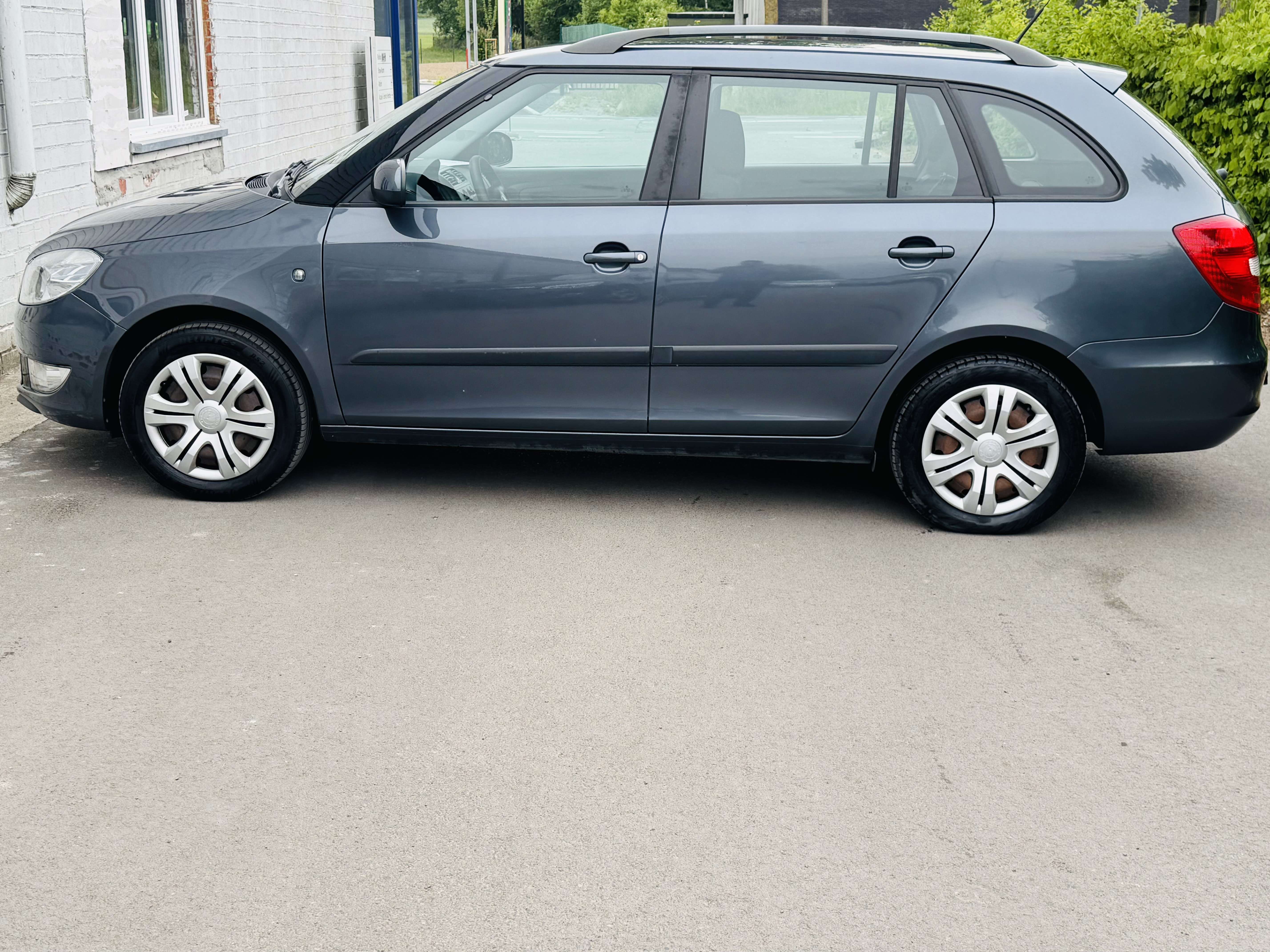 Skoda Fabia 1.2 CR TDi*1 ER MAIN*CARNET*NAVI*EURO5*GARANTIE