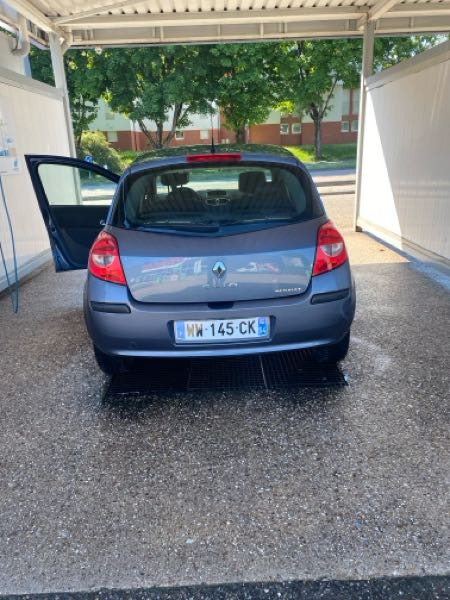 Renault Clio III (2) 1.5 DCI 90 NIGHT&amp;DAY 5P ECO2