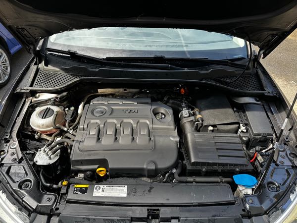 Seat Leon III 1.6 TDI 105 S&amp;S I-TECH