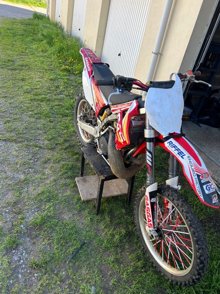GAS-GAS EC