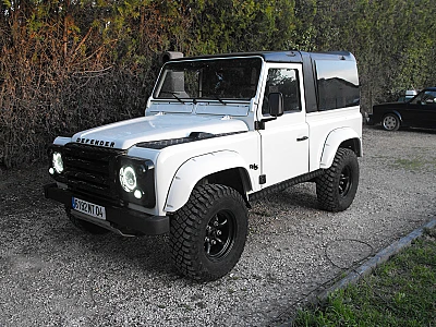 Land Rover Defender Magnifique DEFENDER TD5 nombreuse pièces remplacé