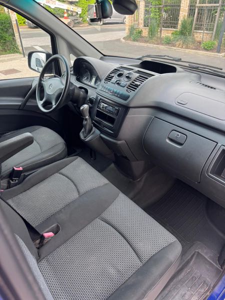 Mercedes-Benz Vito (2) 113 CDI COMPACT 2T8 BVA
