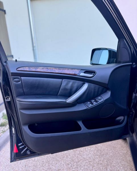 Bmw X5 (E53) (2) 3.0DA PREFERENCE SPORT