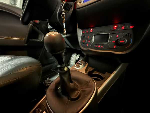Alfa Romeo Mito 1.3 JTDM 85 S/S DISTINCTIVE
