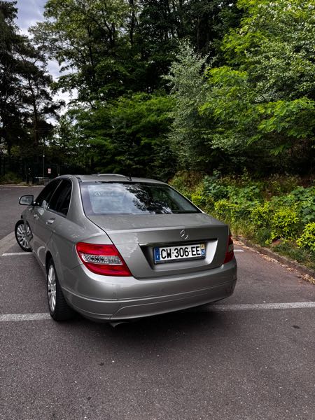 Mercedes-Benz Classe C IV 220 CDI BLUEEFFICIENCY ELEGANCE 7G-TRONIC