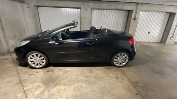 Peugeot 207 (2) CC 1.6 HDI 112 FAP FELINE