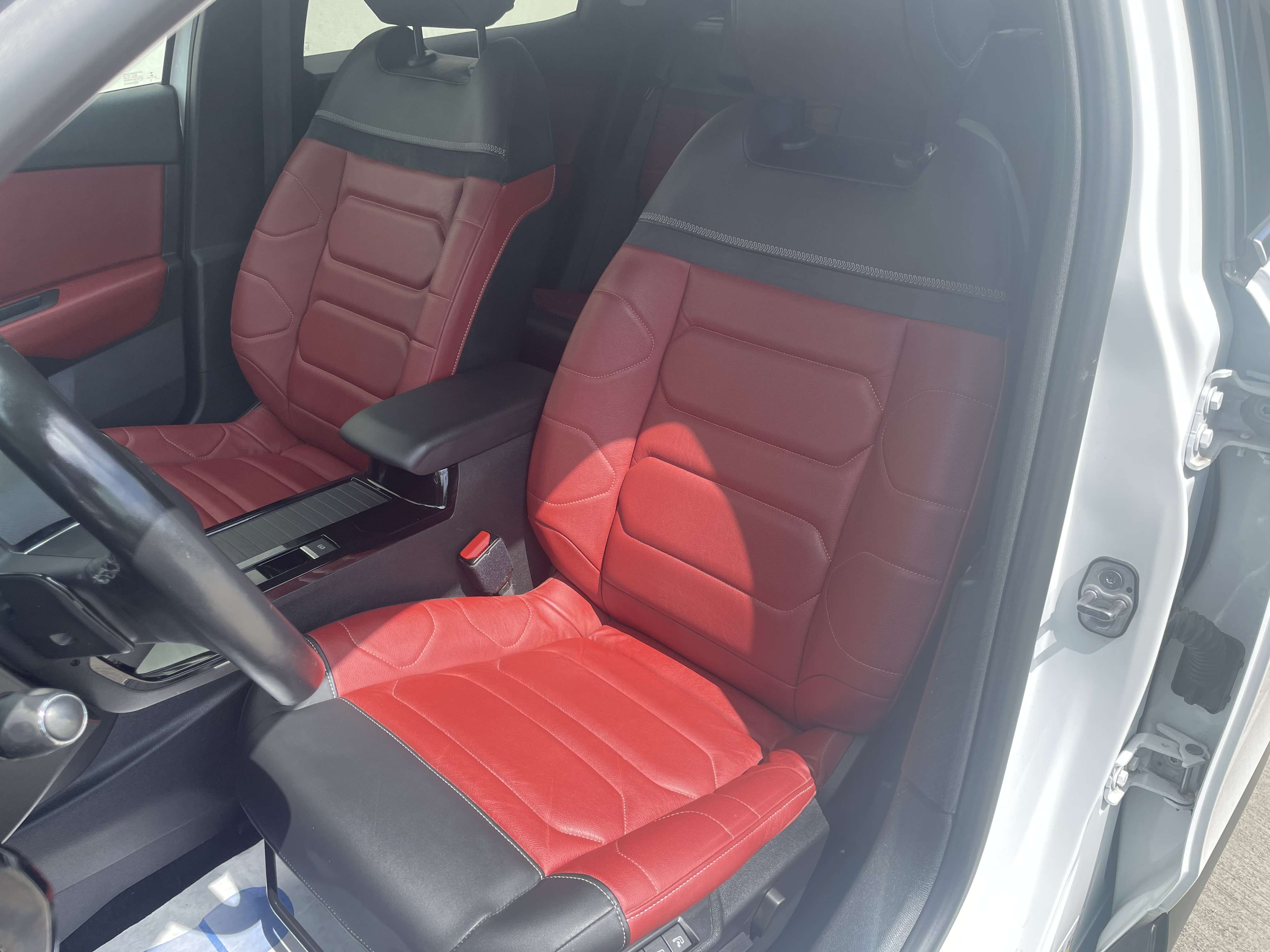 Citroen C4 1.5 BlueHDi Business Lounge S/CAMERA/CUIR/GPS!!!