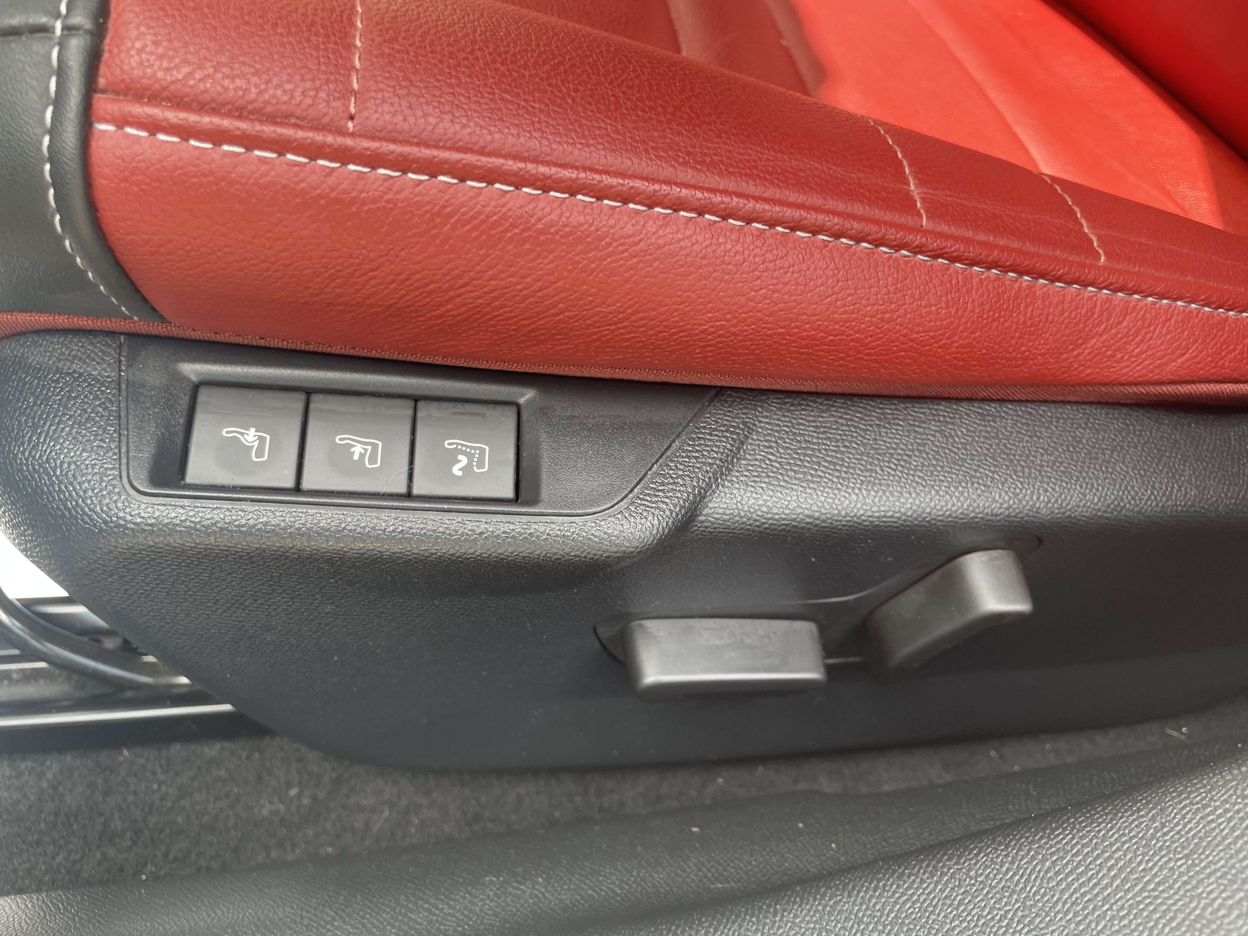 Citroen C4 1.5 BlueHDi Business Lounge S/CAMERA/CUIR/GPS!!!