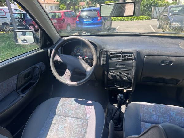 Seat Ibiza II (2) 1.4 SELECT PLUS 3P