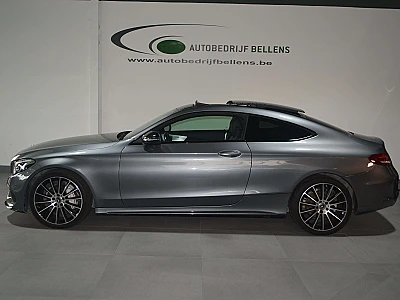 Mercedes-Benz C 200 2.0L COUPE AMG LINE / PANO / LEDER / NAVI + CAMERA