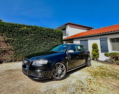 Audi RS4 AVANT 4.2 V8 420 QUATTRO / FRANCAISE / SUIVI AVEC CARNET