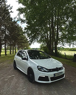 Volkswagen Golf VI R 2.0 TSI 270 DSG6 5P