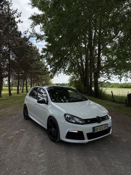 Volkswagen Golf VI R 2.0 TSI 270 DSG6 5P