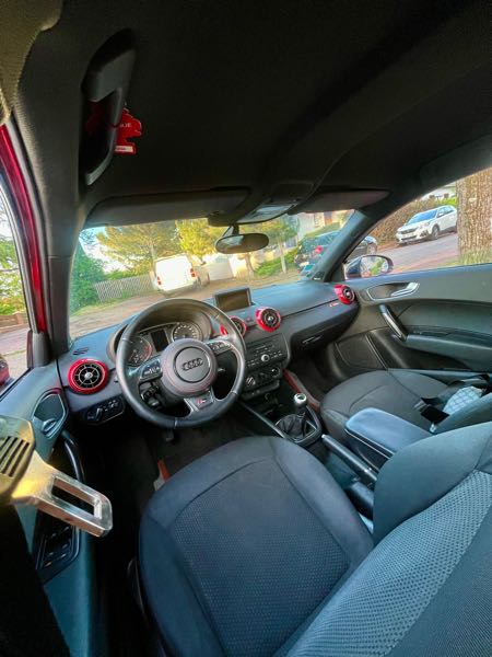 Audi A1 SPORTBACK 1.6 TDI 90 ATTRACTION