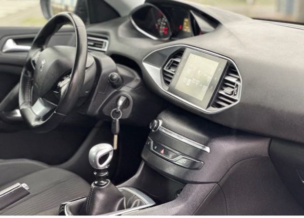 Peugeot 308 II 1.6 THP 125 ACTIVE