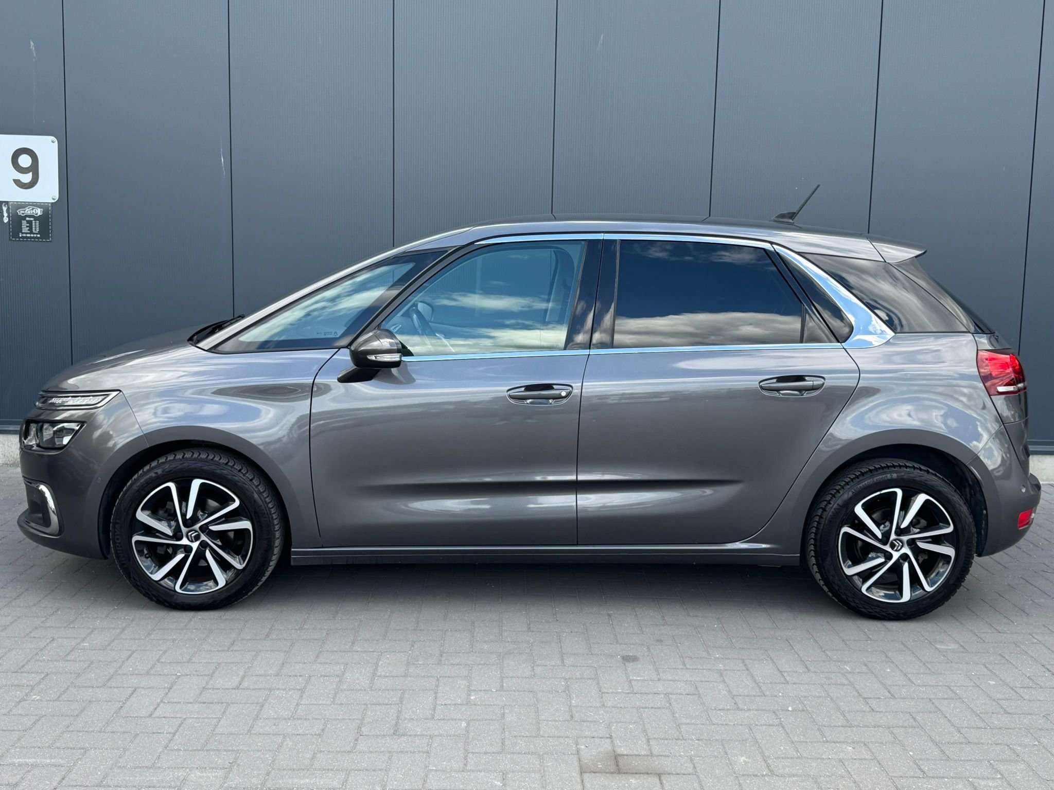 Citroen C4 SpaceTourer 1.5 BlueHDi Business GPS//CARPLAY//CAMERA/GARANTIE