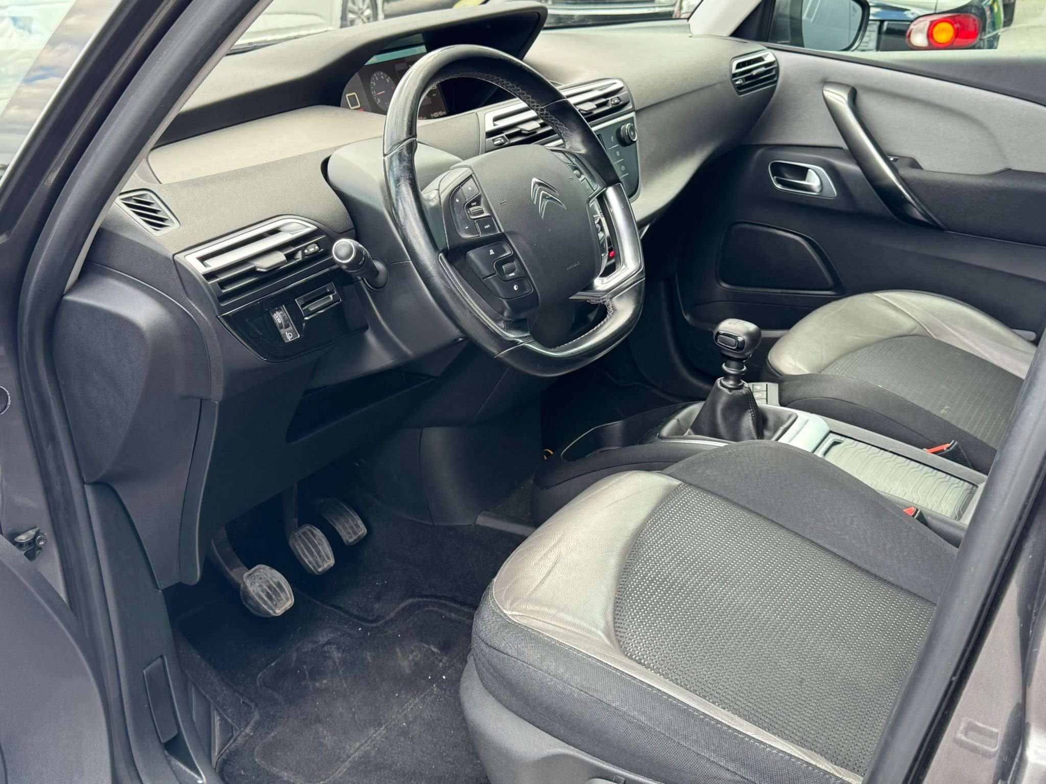 Citroen C4 SpaceTourer 1.5 BlueHDi Business GPS//CARPLAY//CAMERA/GARANTIE