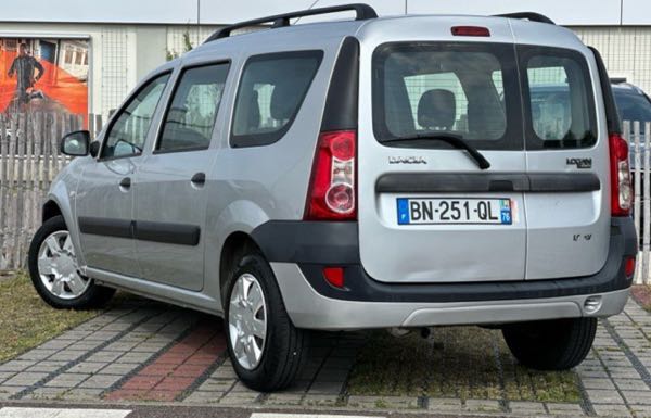 Dacia Logan MCV 1.6 105 LAUREATE 5PL