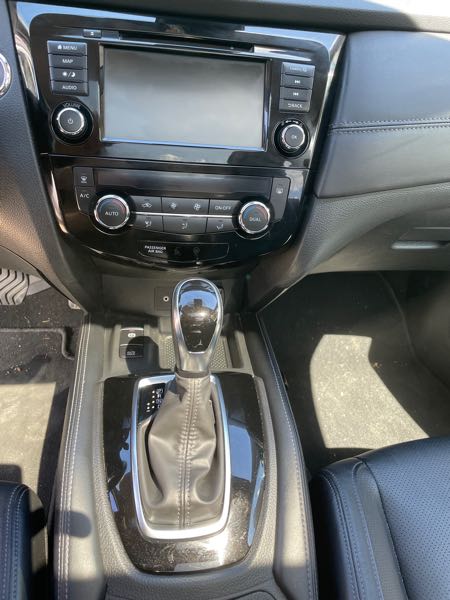 Nissan X-trail III (2) 1.7 DCI 150 TEKNA XTRONIC