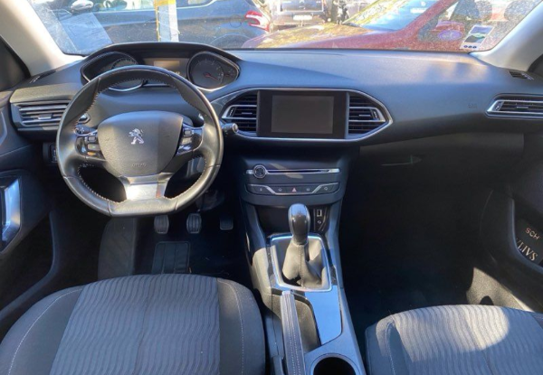 Peugeot 308 II 1.2 PURETECH 82 ACCESS