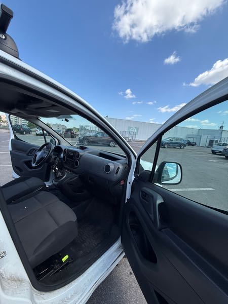 Peugeot Partner III 1.6 BLUEHDI 100 S&amp;S 1000KG STANDARD GRIP