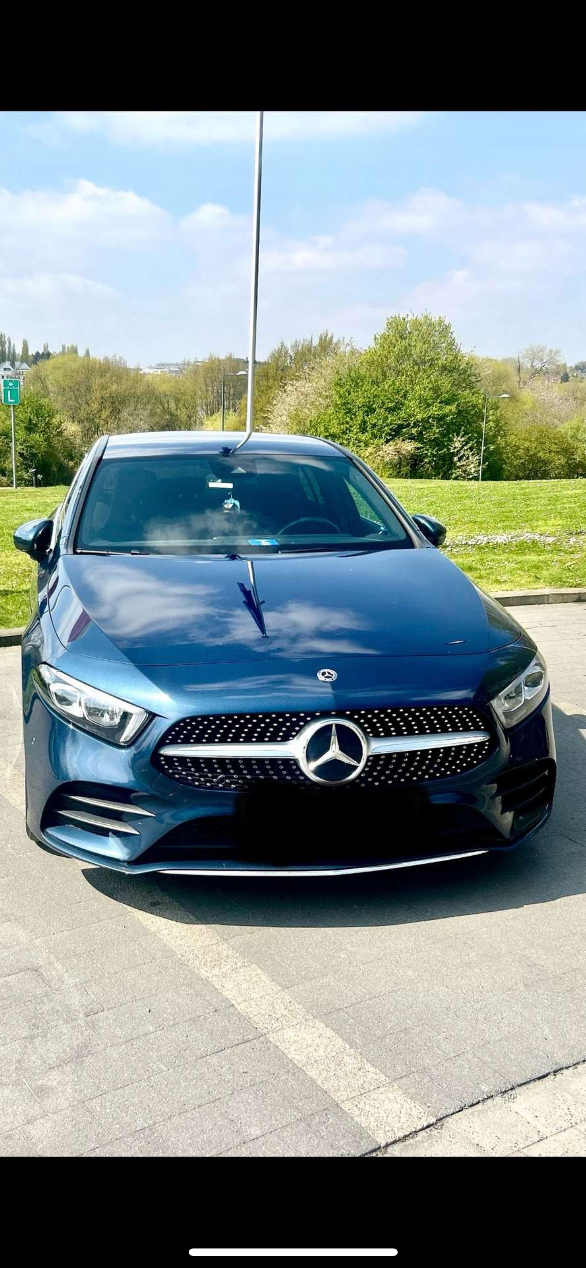 Mercedes-Benz Classe A IV BERLINE 180 AMG LINE 7G-DCT