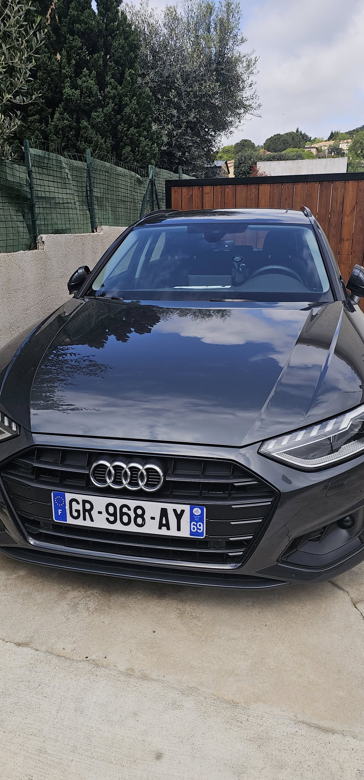 Audi A4 V (3) AVANT 40 TDI 204 AVUS S TRONIC