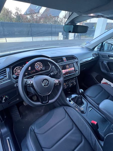 Volkswagen Tiguan II 2.0 TDI 150 BLUEMOTION TECHNOLOGY CARAT BV6