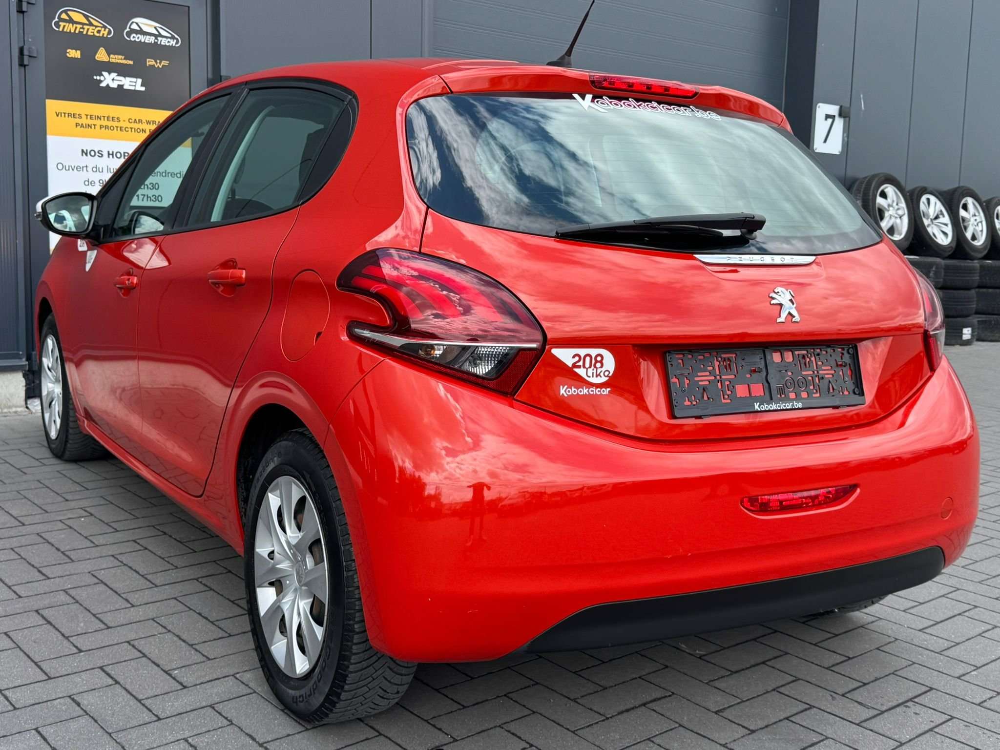 Peugeot 208 1.2i Like / CLIM/REGULATEUR/GARANTIE