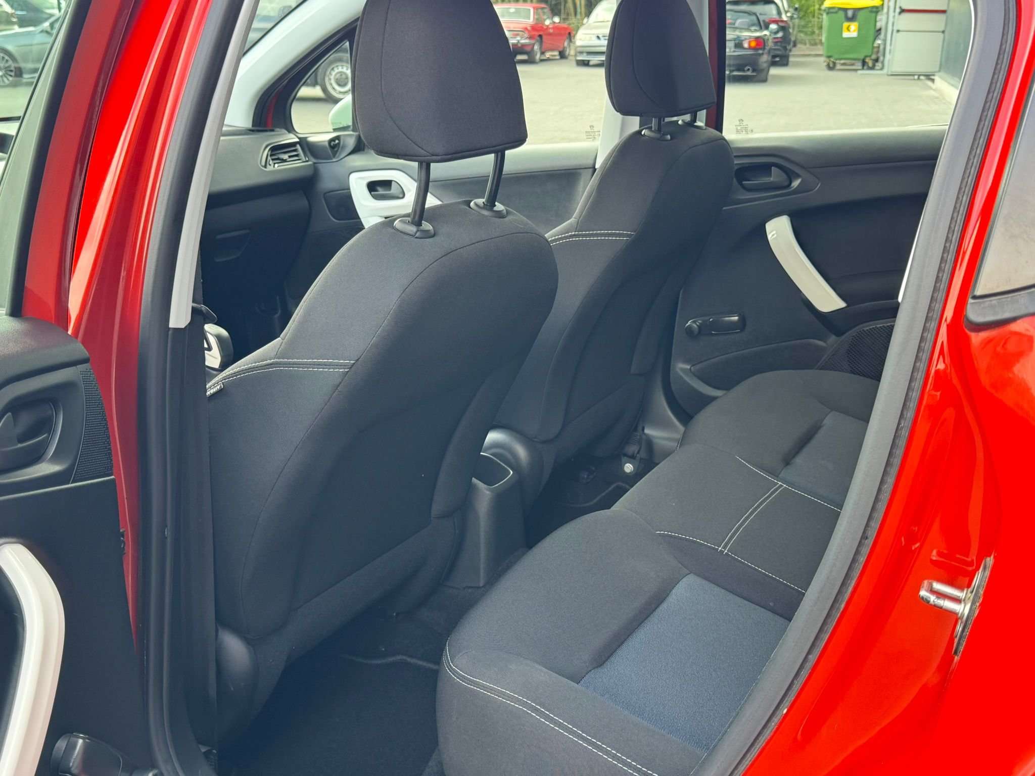 Peugeot 208 1.2i Like / CLIM/REGULATEUR/GARANTIE