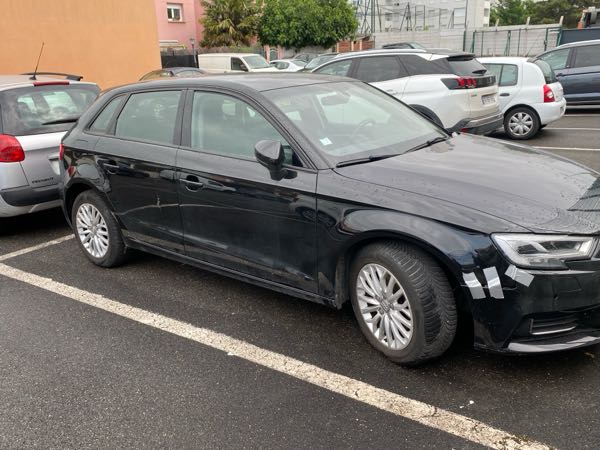Audi A3 IV SPORTBACK 30 TDI 116 DESIGN