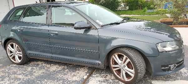Audi A3 III BERLINE 1.6 TDI DPF 105 AMBITION