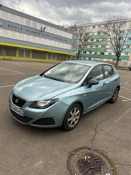 Seat Ibiza IV (2) SC 1.2 70 REFERENCE