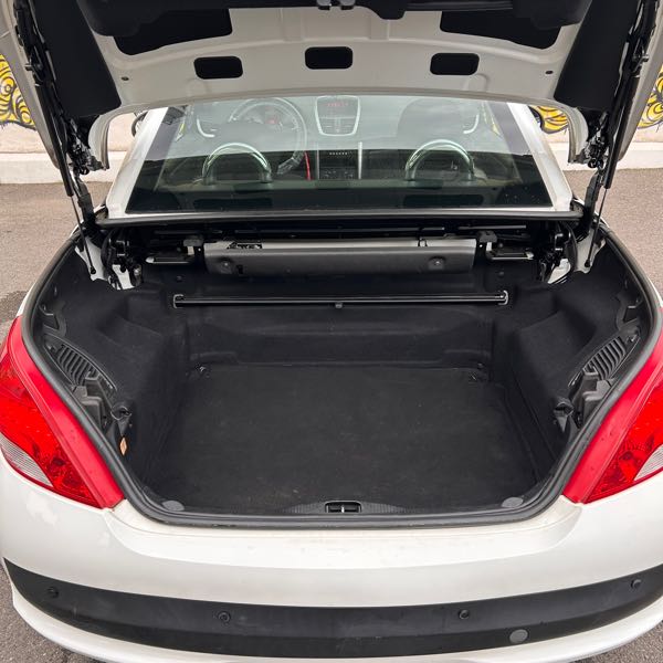 Peugeot 207 (2) CC 1.6 VTI 120 SPORT