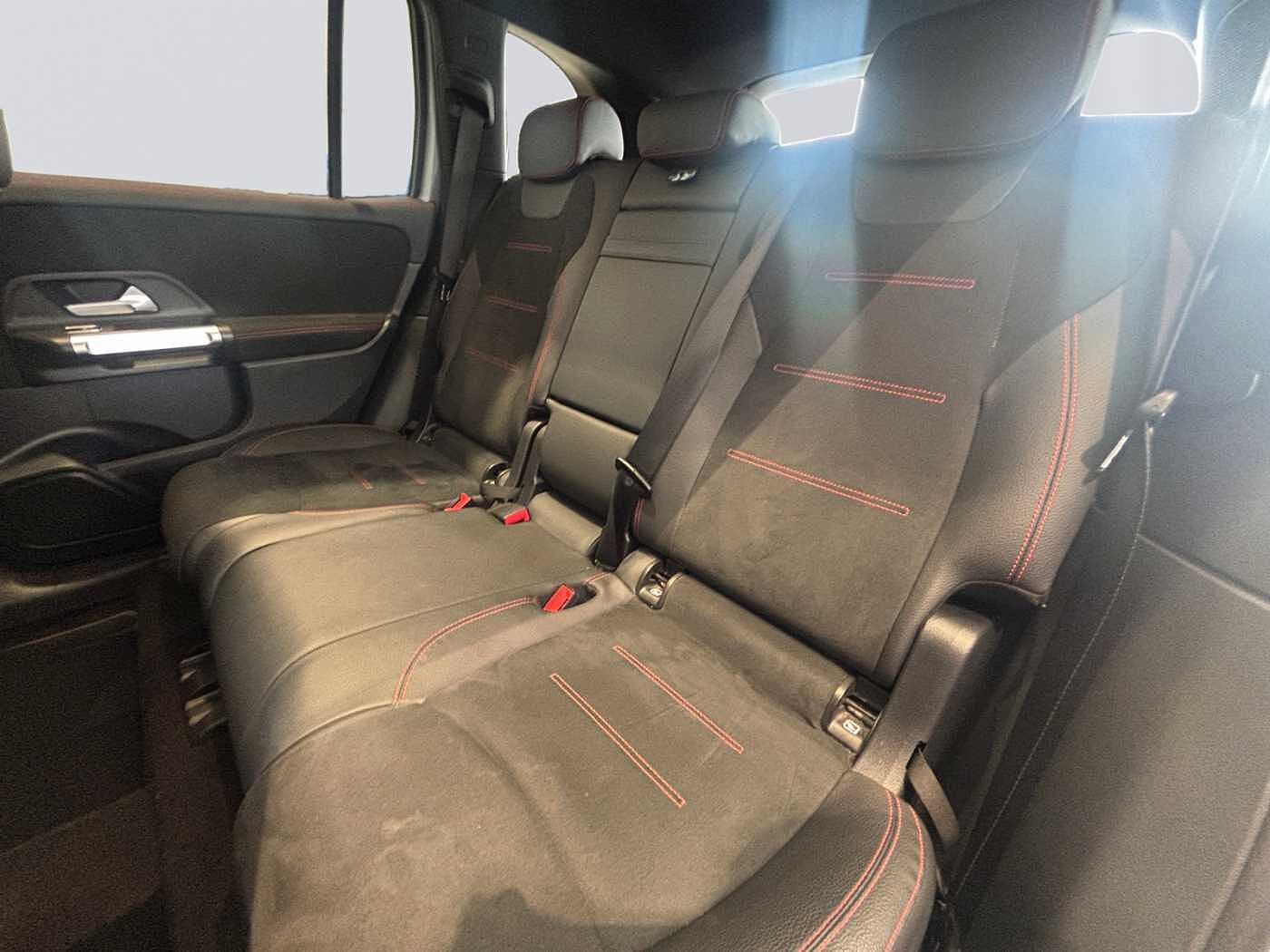 Mercedes-Benz GLB 200  d AMG Line