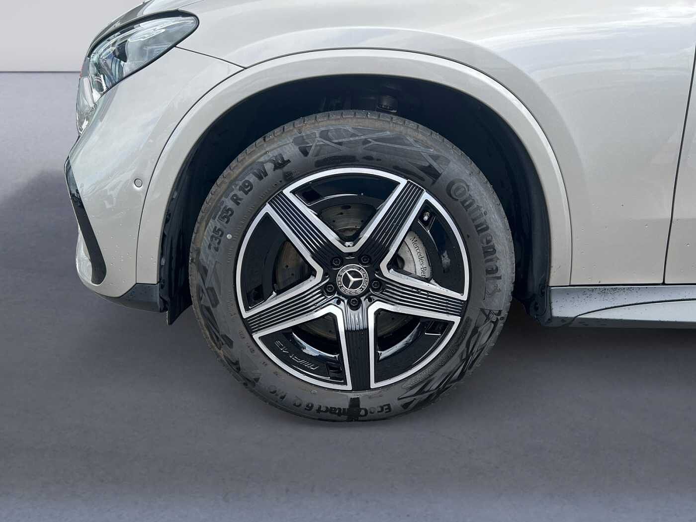 Mercedes-Benz GLC 300  de 4MATIC AMG Line