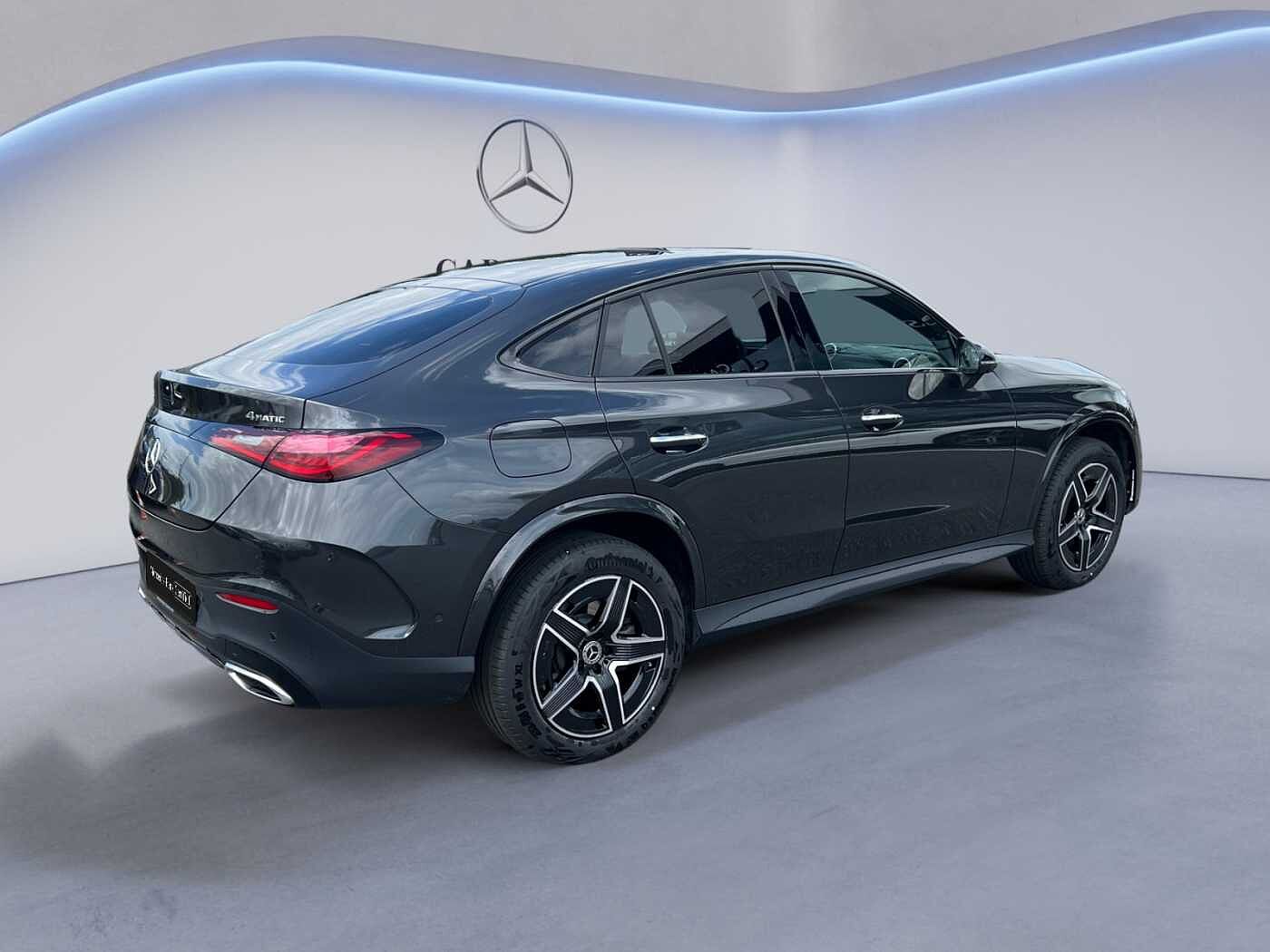 Mercedes-Benz GLC 300  e 4MATIC Coupé AMG Line