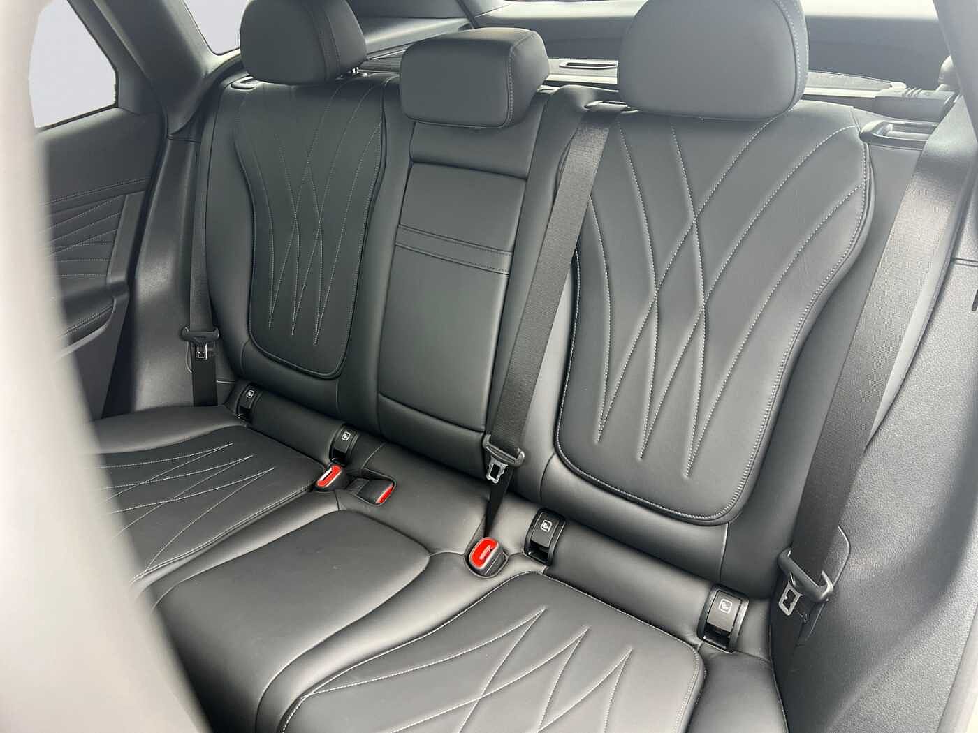 Mercedes-Benz GLC 300  de 4MATIC AMG Line