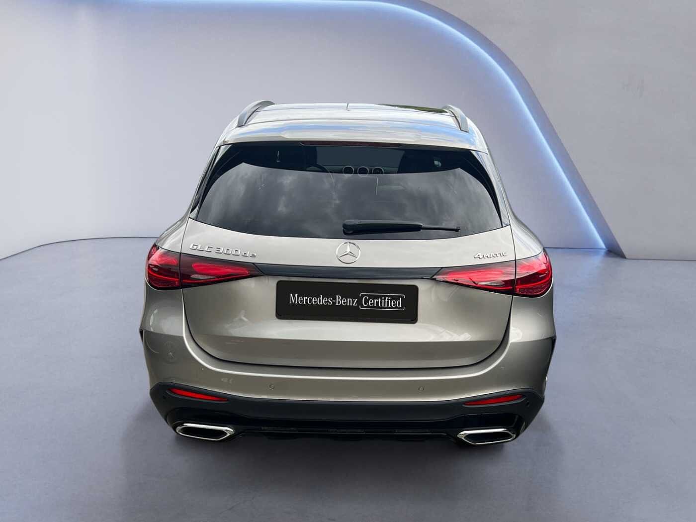 Mercedes-Benz GLC 300  de 4MATIC AMG Line