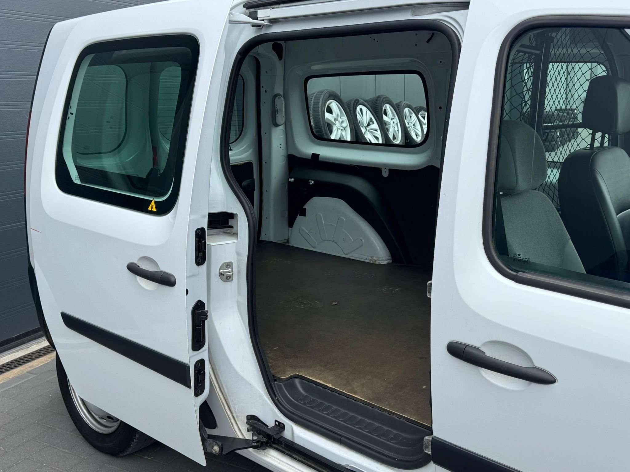 Renault Kangoo 1.5 Blue dCi UTILITAIRE/LONG CHASSIS/GARANTIE 12M