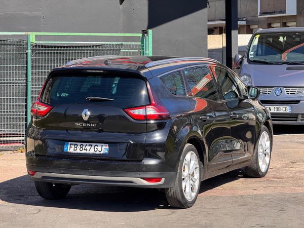 Renault Grand Scenic IV 1.5 DCI 110 ENERGY INTENS EDC 7PL