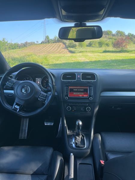 Volkswagen Golf VI R 2.0 TSI 270 DSG6 5P
