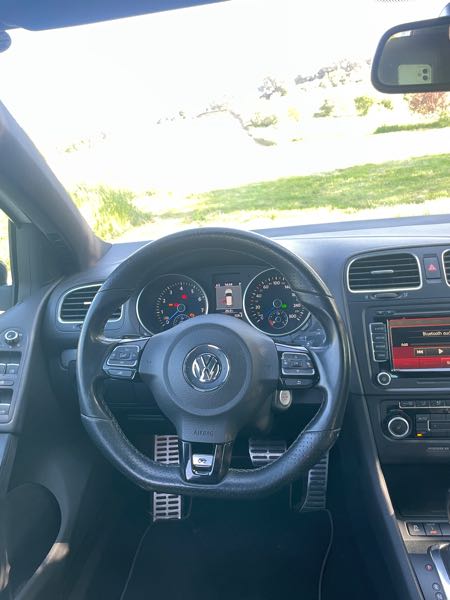 Volkswagen Golf VI R 2.0 TSI 270 DSG6 5P