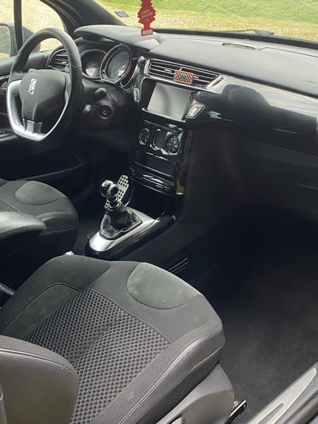 Citroen Ds3 (2) 1.6 BLUEHDI 120 ULTRA PRESTIGE
