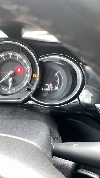 Citroen Ds3 (2) 1.6 BLUEHDI 120 ULTRA PRESTIGE