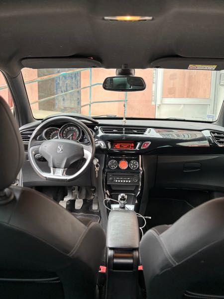Citroen Ds3 (2) 1.2 PURETECH 82 BE CHIC